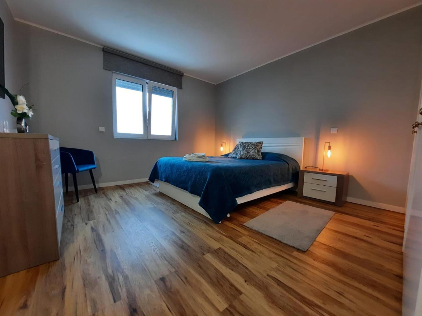 Apartamento Central T3 Πόντα Ντελγκάντα Εξωτερικό φωτογραφία