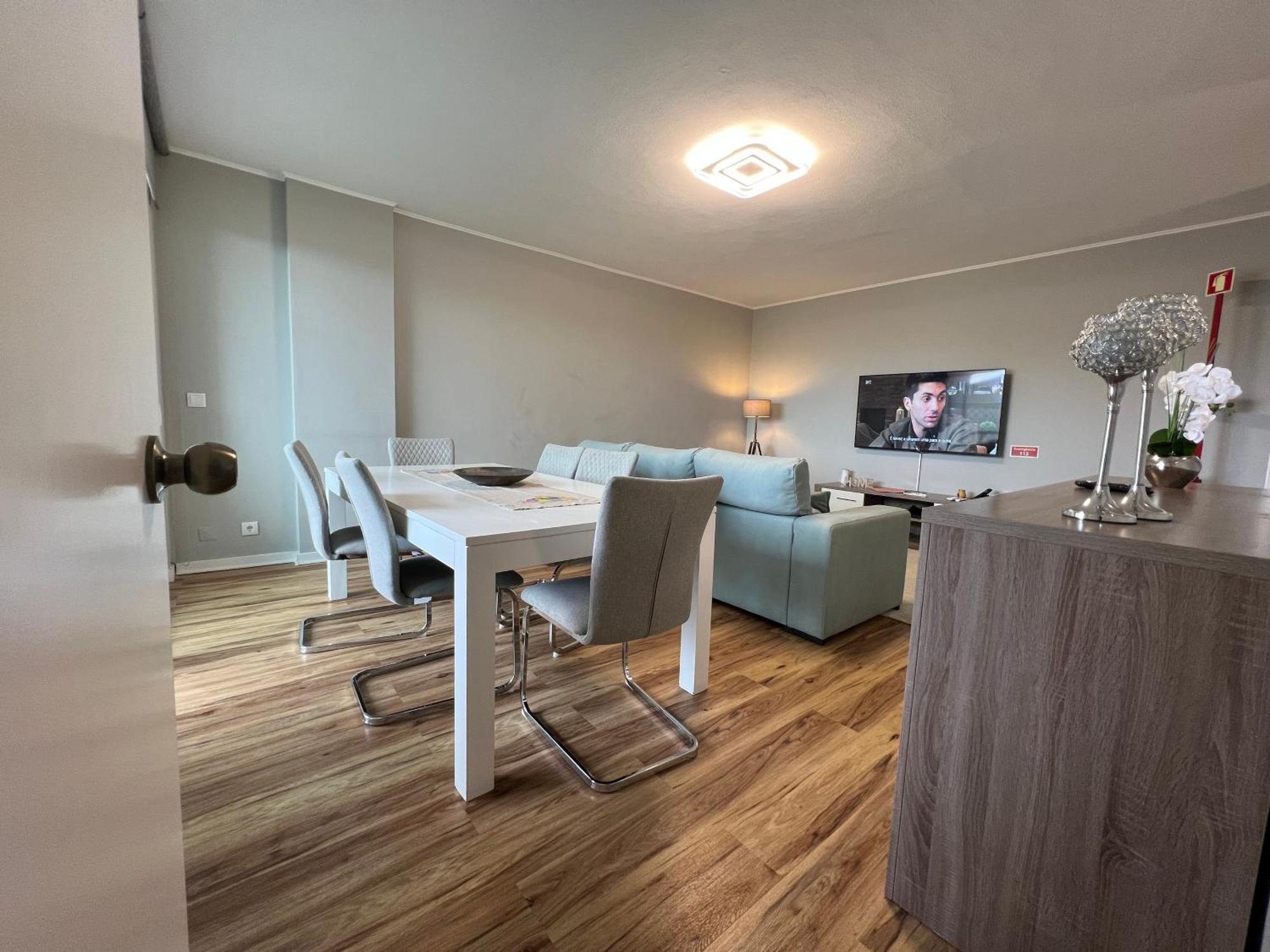 Apartamento Central T3 Πόντα Ντελγκάντα Εξωτερικό φωτογραφία