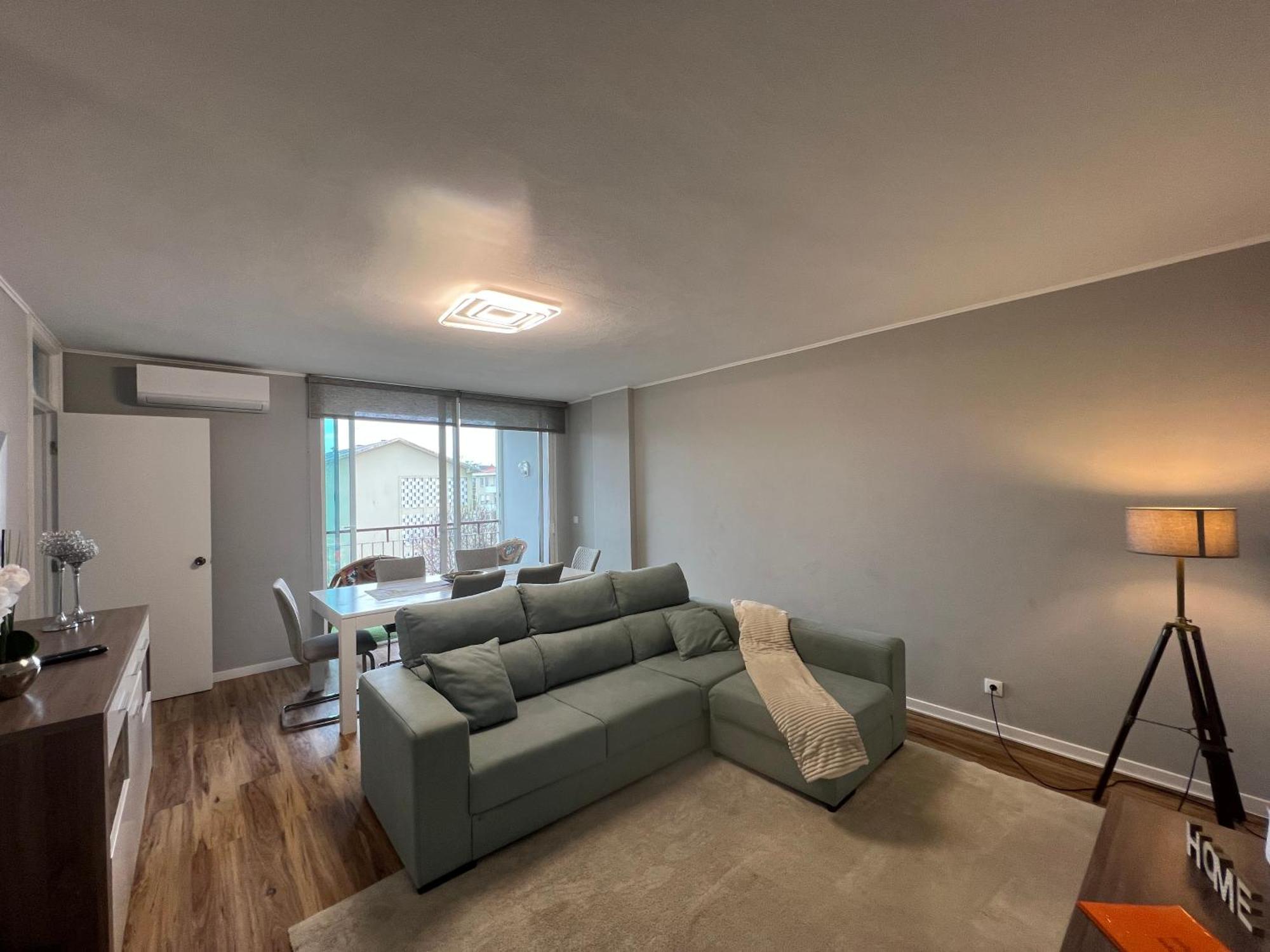 Apartamento Central T3 Πόντα Ντελγκάντα Εξωτερικό φωτογραφία